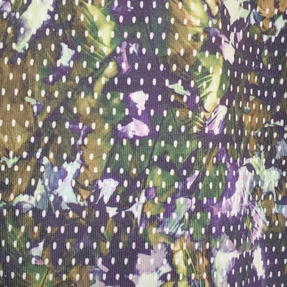 EUC Lululemon Power Y Tank - Picture 6 of 15